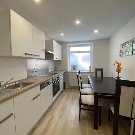 Διαμέρισμα Charmantes Feriendomizil, Haus Mit Garten 30 Km Bonn Und Koblenz, 3 Bis Zu 8 Personen *