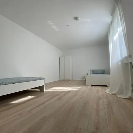 Διαμέρισμα Charmantes Feriendomizil, Haus Mit Garten 30 Km Bonn Und Koblenz, 3 Bis Zu 8 Personen Rheinbrohl