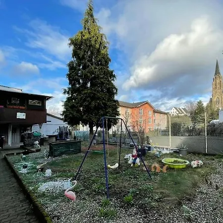 Charmantes Feriendomizil, Haus Mit Garten 30 Km Bonn Und Koblenz, 3 Bis Zu 8 Personen