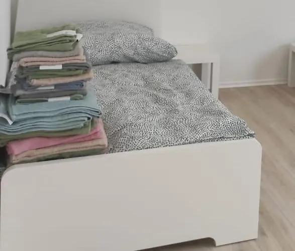 Charmantes Feriendomizil, Haus Mit Garten 30 Km Bonn Und Koblenz, 3 Bis Zu 8 Personen