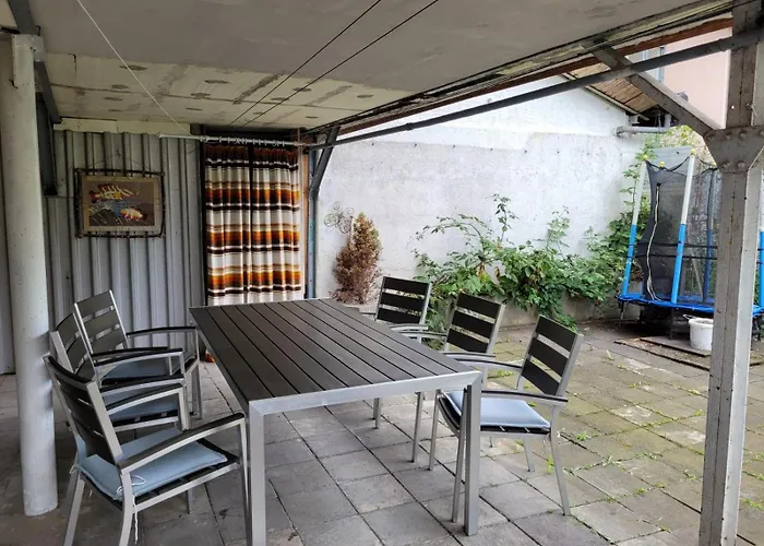 Charmantes Feriendomizil, Haus Mit Garten 30 Km Bonn Und Koblenz, 3 Bis Zu 8 Personen